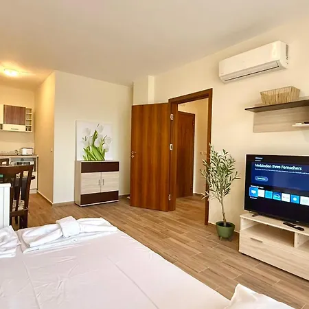 Apartament Bratanov Cascadas Family Słoneczny Brzeg