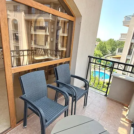 Bratanov Cascadas Family Apartament