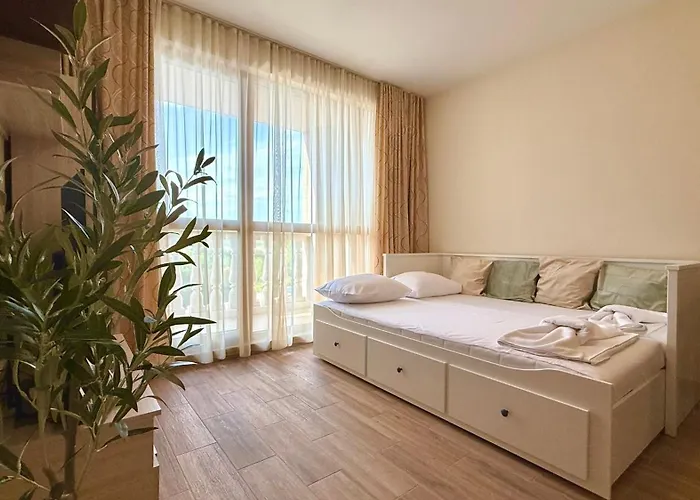 Bratanov Cascadas Family Apartment