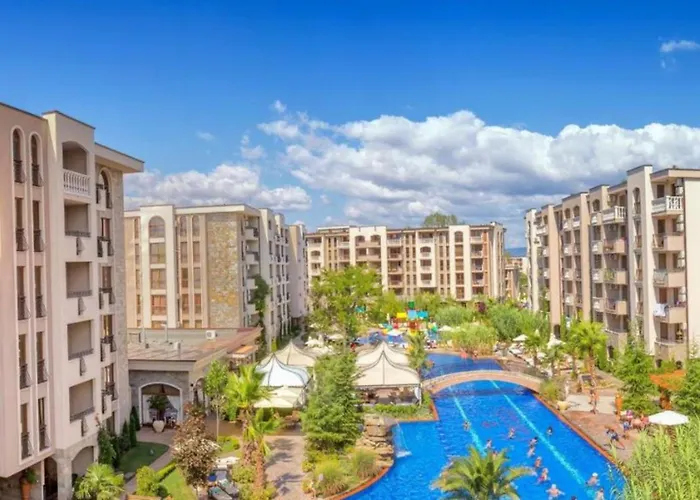 Bratanov Cascadas Family Apartment