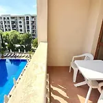 Апартамент Bratanov Cascadas Family Слънчев бряг