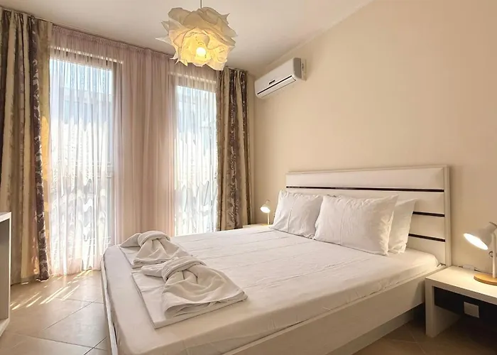 Bratanov Cascadas Family * Slăntjev Brjag